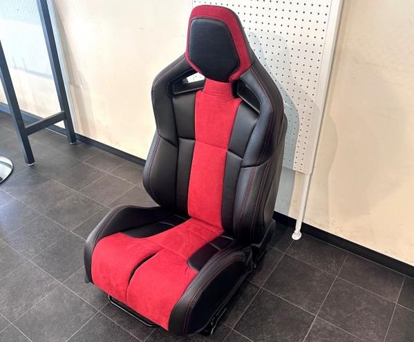 SEEKER PREMIUM-C SEAT COVER BLACK RED 2 TON FOR HONDA CIVIC TYPE-R FL5 15100-FL5-FR1