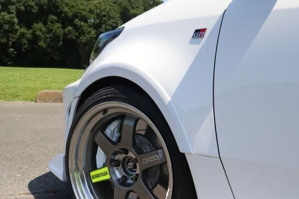 GARAGE VARY LOW FORM FENDER TRIM URETHANE FOR TOYOTA GR YARIS GXPA16 30-8113