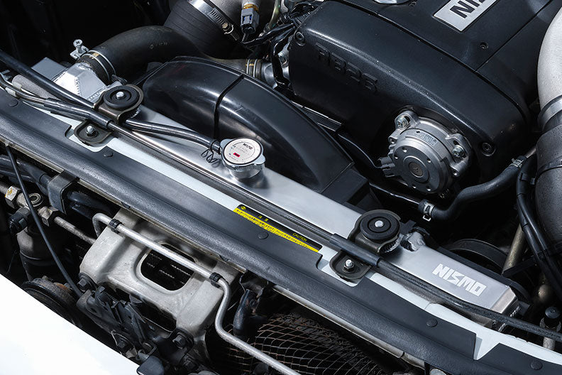 NISMO RADIATOR FIRST GENERATION NISMO LOGO VERSION FOR NISSAN SKYLINE GT-R BNR32 21400-RS585-40	