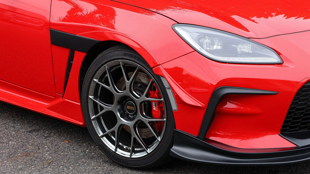 SARD GT1 FRONT FENDER CANARD SET CRYSTAL WHITE PEARL FOR TOYOTA GR86 ZN8 81114