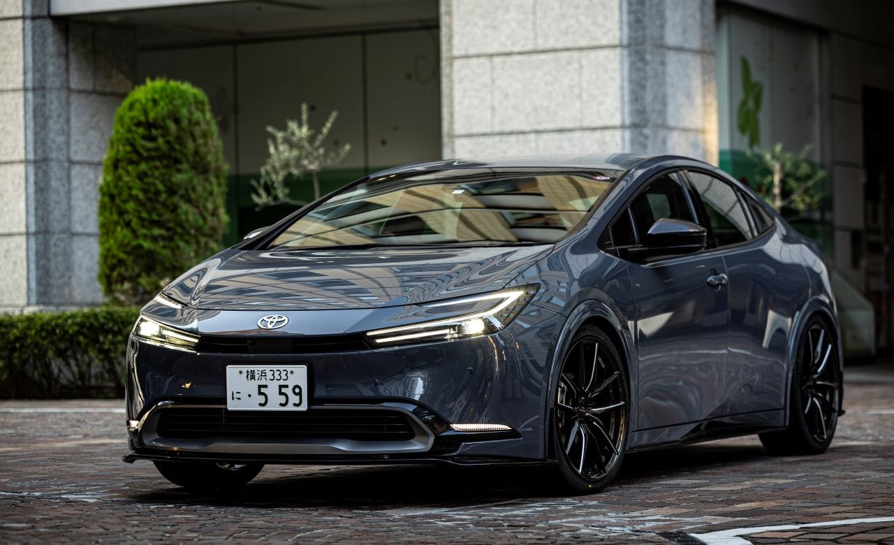 AKEA MAX ORIDO 60 PRIUS BODY KIT SERIES OVER FENDER UNPAINTED FOR TOYOTA PRIUS MXWH6 ZVW6 AKE-60PR-OF-000