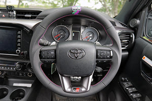 HKS REPLACEMENT STEERING WHEEL FOR TOYOTA LAND CRUISER 70 GDJ76W 1GD-FTV 51999-AT006