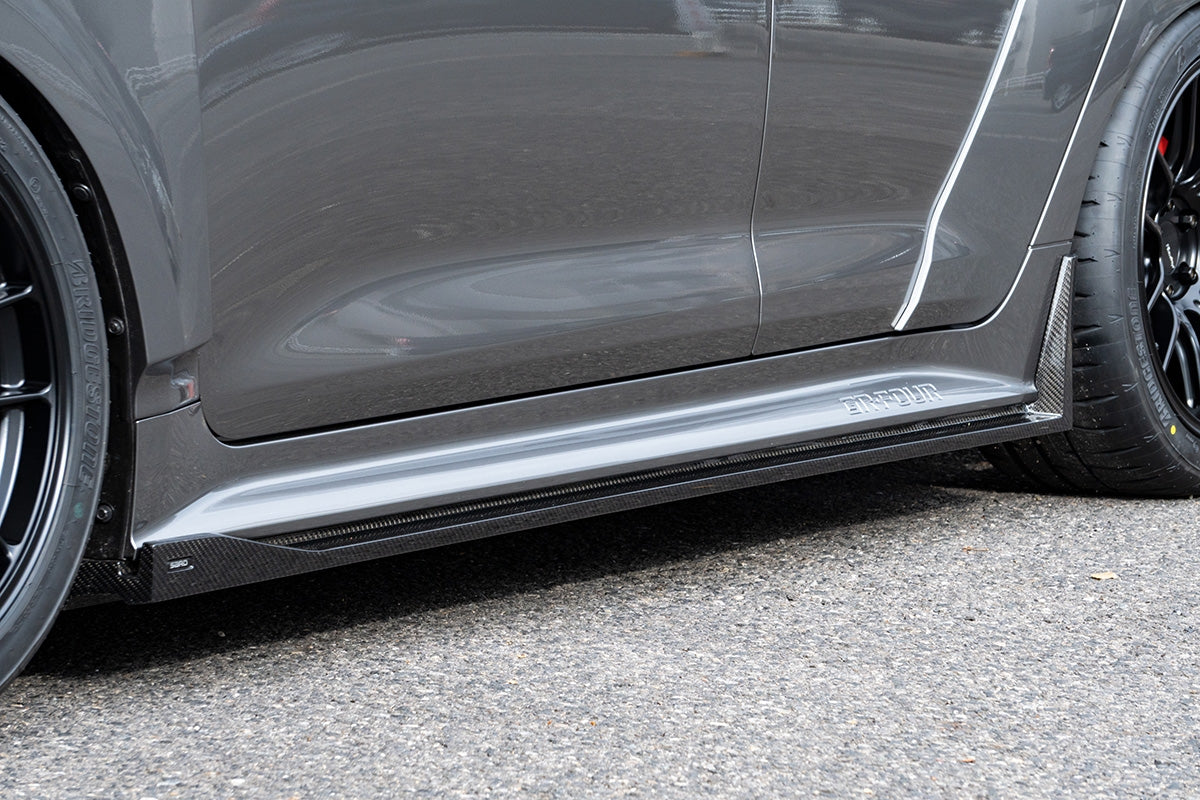 SARD GT1 FRONT SIDE STEP CARBON CLEAR PAINTED FOR TOYOTA GR COROLLA GZEA14H 81218
