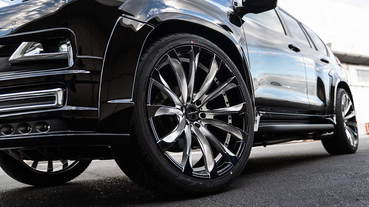 WALD JARRET J11-C 1-6 1-5 22x10.5 WITH OVER FENDER SILVER BLACK