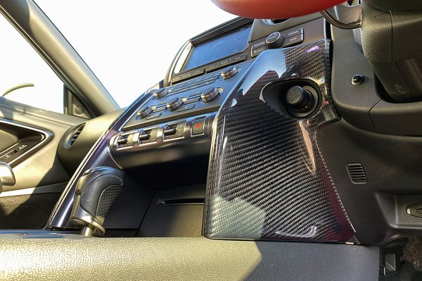TOP SECRET DASH PANEL WET CARBON FOR NISSAN GT-R R35 TOP-SECRET-00140