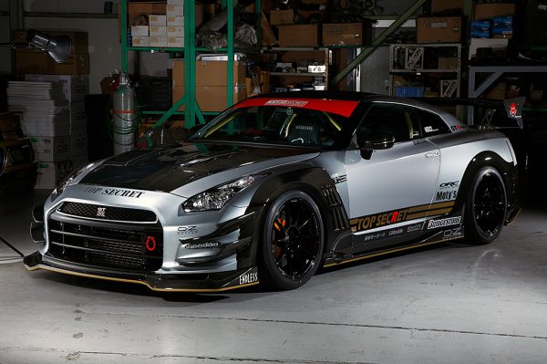 TOP SECRET FRONT WIDE FENDER TYPE 2 CARBON FOR NISSAN GT-R R35 TOP-SECRET-00109