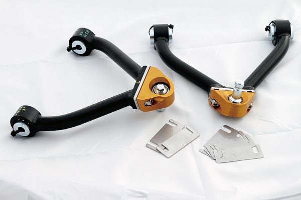 TOP SECRET SUPER UPPER ARM FOR NISSAN GT-R R35 TOP-SECRET-00157
