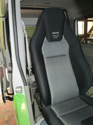 KAWAI WORKS S077L LEFT SIDE SEAT RAIL FOR SPARCO PRO 2000 862 FOR SUZUKI EVERY DA17V.W 15.02~ KAWAI-WORKS-52590 - Black Hawk Japan