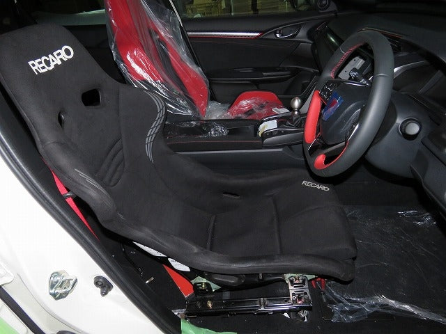 KAWAI WORKS H101RD RIGHT SIDE SEAT RAIL FOR HONDA CIVIC FC1.FK7.FK8(TYPE-R) 17.09~ KAWAI-WORKS-31180 - Black Hawk Japan
