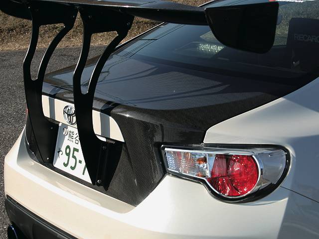 REVOLUTION DRY CARBON TRUNK FOR TOYOTA 86 SUBARU BRZ ZN6 ZC6 RZN6-TR