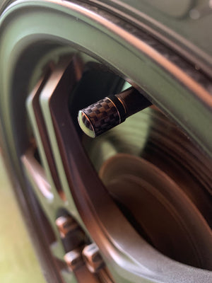 REVOLUTION CARBON AIR VALVE CAP BLACK CARBON X BLACK PLATING TOP FOR  REVO-CAV-B