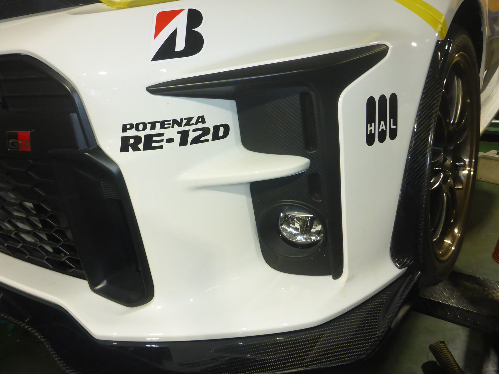 REVOLUTION FRONT FENDER EXTENSION CARBON FOR TOYOTA GR YARIS GXPA16 GXPA-FEC