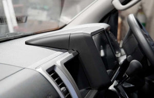 CRS 9 INCH NAVIGATION FACE KIT FOR TOYOTA HIACE NARROW BODY ATV-6101-01