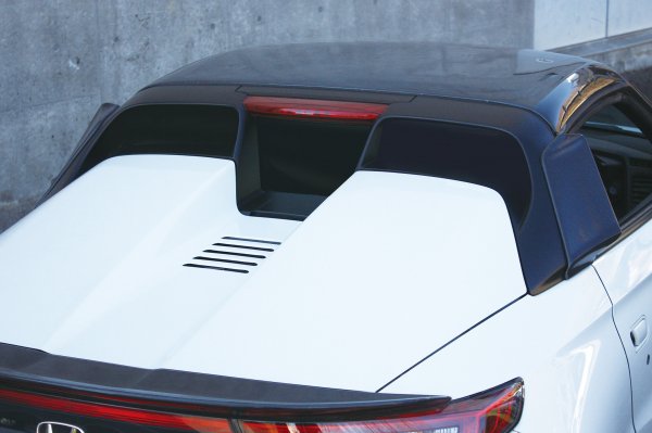 GARAGE VARY SIDE VENTILATOR (AIR CLEANER SIDE) CARBON FOR HONDA S660 JW5 660-022