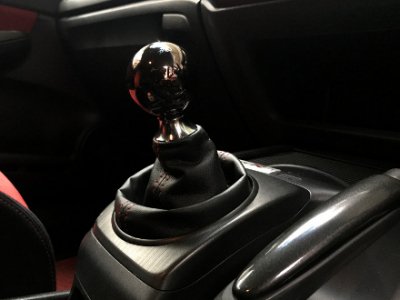 SEEKER SHIFT BOOT COLOR EVOLUTION FOR HONDA CR-Z 20100-EVO-000