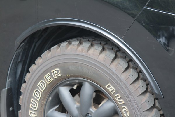 GARAGE VARY FENDER TRIM URETHANE FOR NISSAN NV200 VANETTE 31-1001