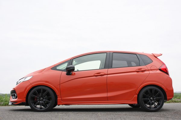 GARAGE VARY LOWDOWN FENDER TRIM (URETHANE) FOR FIT GK3-6 GP5-6 KOUKI 6-6023