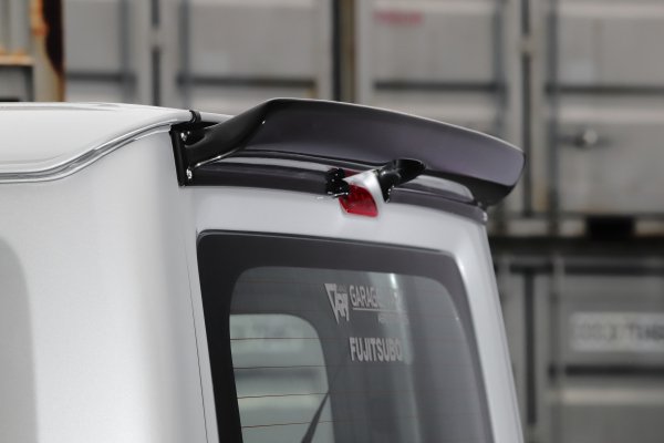 GARAGE VARY REAR ROOF SPOILER FOR JIMNY JB64 501-040
