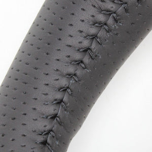 REAL ORIGINAL SERIES ROUND SHAPE BLACK CARBON BLACK STITCH STEERING WHEEL FOR TOYOTA CROWN ROYAL 210  H30-BKC-BK