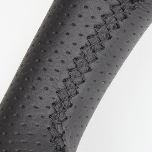 REAL ORIGINAL SERIES GUN GRIP SMALL DIAMETER ROUND SHAPE BLACK CARBON BLACK EURO STITCH STEERING WHEEL FOR TOYOTA HIACE 200 : 4 TYPE OR KOUKI  H214-BKC-BK