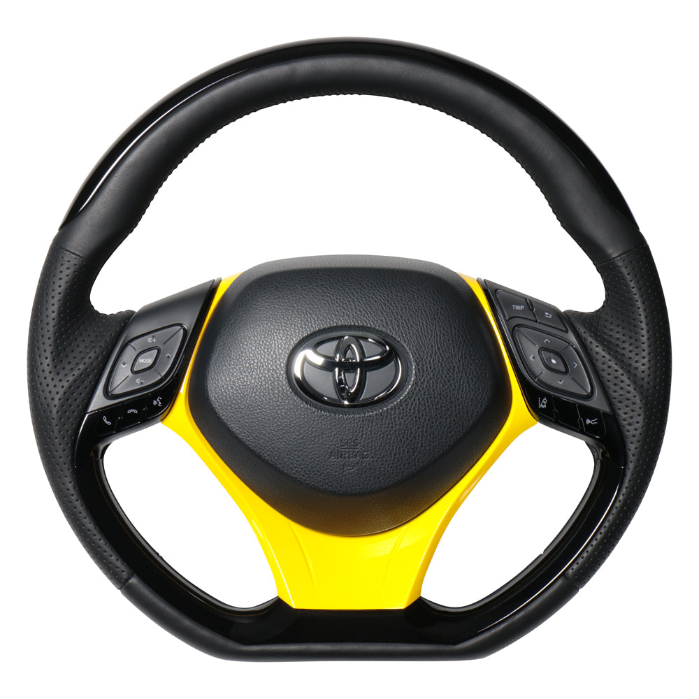 REAL ORIGINAL SERIES SET PLATE TYPE + UNDER PAD SET PIANO BLACK PLATE STEERING + YELLOW UNDER PAD BLACK EURO STITCH STEERING WHEEL FOR TOYOTA C-HR 10 50  X10N-PBP-PBP-YLP