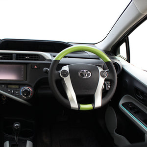 REAL ORIGINAL SERIES OVAL SHAPE FRESH GREEN BLACK STITCH STEERING WHEEL FOR TOYOTA PRIUS 30  30-1-GRP