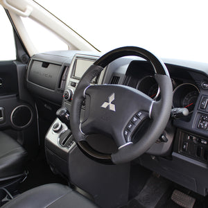 REAL ORIGINAL SERIES ROUND SHAPE PIANO BLACK BLACK STITCH STEERING WHEEL FOR MITSUBISHI DELICA D:5 CV W:ZENKI  D5-PBW-BK