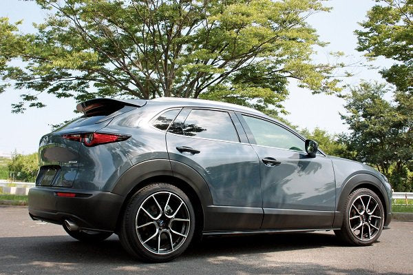 GARAGE VARY REAR ROOF SPOILER FOR MAZDA CX-30 DM 35-3003 - Black