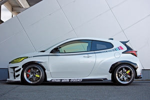 GARAGE VARY SIDE STEP TWILL CARBON FOR TOYOTA GR YARIS GXPA16 10 30-8004