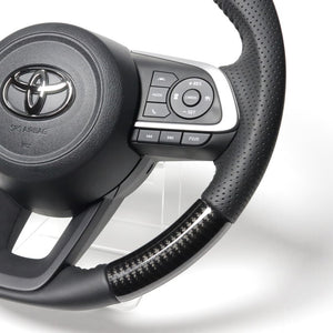 REAL ORIGINAL SERIES SOFT D SHAPE BLACK CARBON BLACK STITCH STEERING WHEEL FOR TOYOTA ROOMY 900 : KOUKI  TYD-BKC-BK
