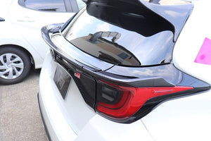 GARAGE VARY GATE SPOILER TWILL CARBON FOR TOYOTA GR YARIS GXPA16 10 30-8016