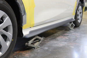 GARAGE VARY SIDE STEP FOR TOYOTA YARIS 34-1002