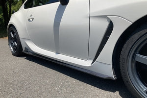 GARAGE VARY SIDE STEP PLAIN CARBON FOR TOYOTA GR86 ZN8 30-8604