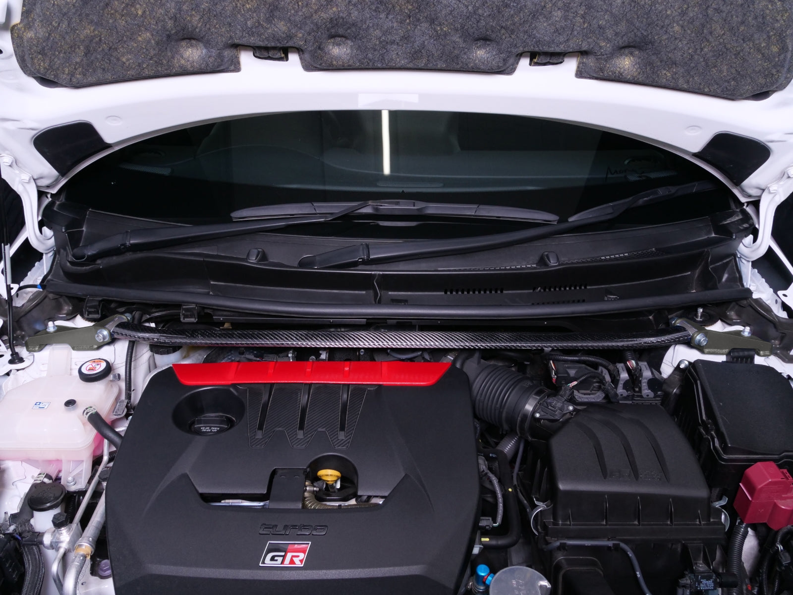 CUSCO FRONT ALU CARBON STRUT BAR FOR TOYOTA GR YARIS GXPA16 1C7 535 A