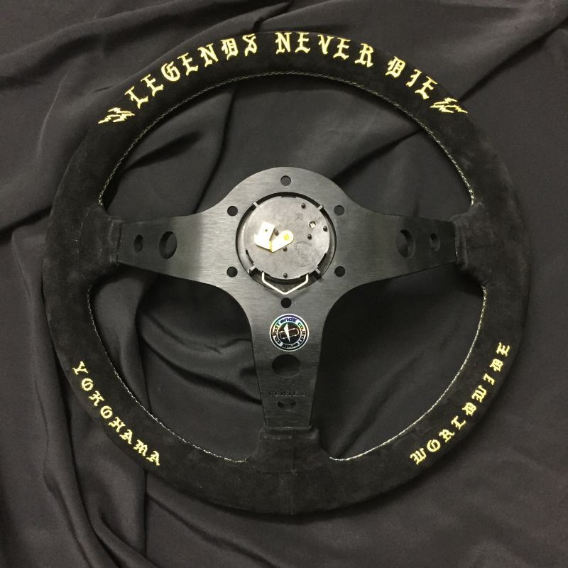 CAR MAKE T&E VERTEX X MEANSTREETS "LEGENDS NEVER DIE" 330MM STEERING WHEEL FOR  CARMAKETE-03026
