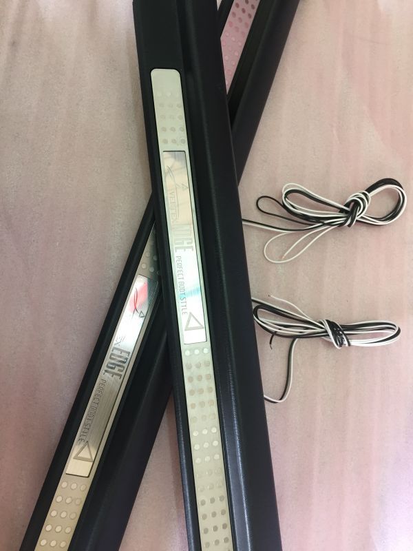 CAR MAKE T&E SCUFF LED ILLUMINATION JZX GX100 SERIES CRESTA FRONT SET OF 2 VERTEX RED FOR  CARMAKETE-01577