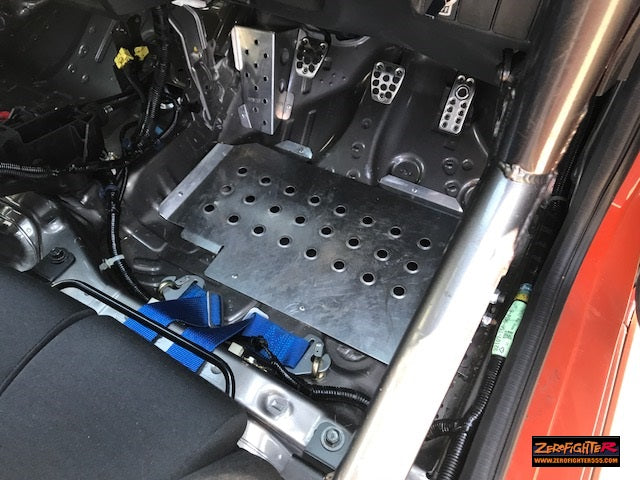 ZEROFIGHTER RACING ALUMINUM FOOT PLATE For HONDA FIT GK5 ZEROF-01159