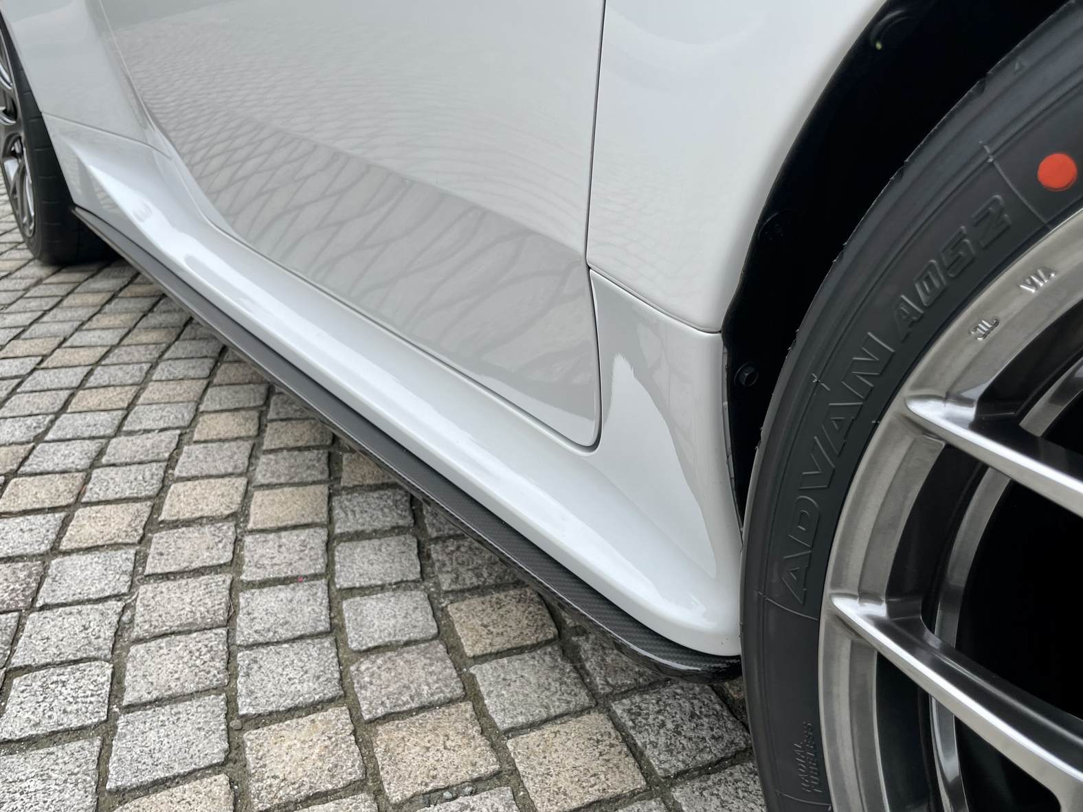 LEMS CARBON SIDE SPLITTER LR SET UNPAINTED FOR GR YARIS GXPA16 12 L867-1