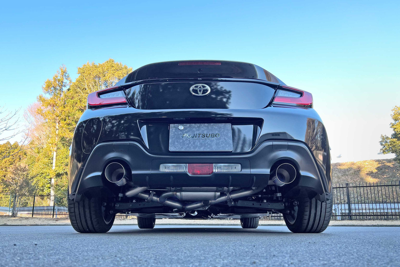 FUJITSUBO AUTHORIZE R A-R EXHAUST FOR GR86 ZN8 560-23212