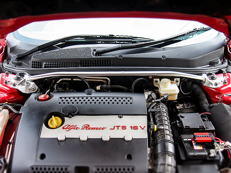 OKUYAMA STRUT BAR ALU Fr I For ALFA ROMEO 147 GTA 156 937AXL 932A1 AC 93720L 621-713-0