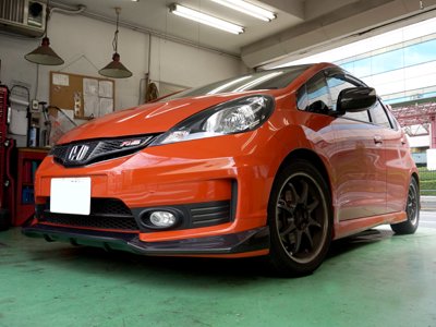 SEEKER FRONT HALF SPOILER PARTIAL CARBON UNPAINTED FOR HONDA FIT