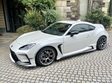 LEMS DRY CARBON FRONT SPLITTER VERGR LEFT AND RIGHT SET UNPAINTED FOR TOYOTA GR86 ZN8 L766-1