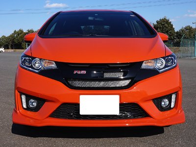 SEEKER FRONT GRILLE CARBON UV CLEAR PAINTED FOR HONDA FIT GK  16010-GK5-C02