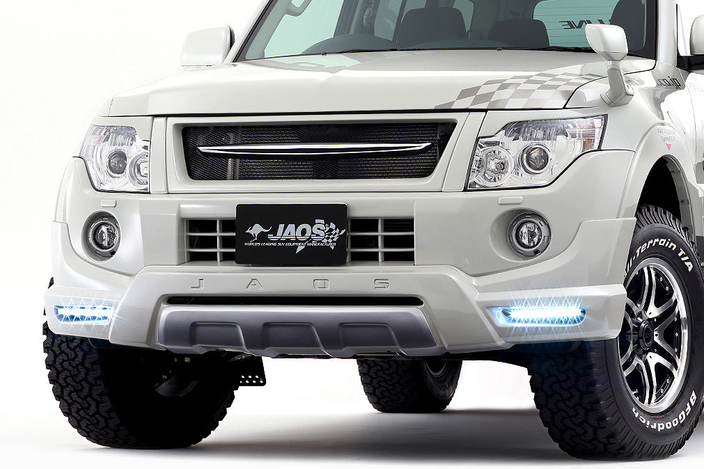 JAOS FRONT BUMPER GUARD WITH LED DAY LAMP FOR MITSUBISHI PAJERO