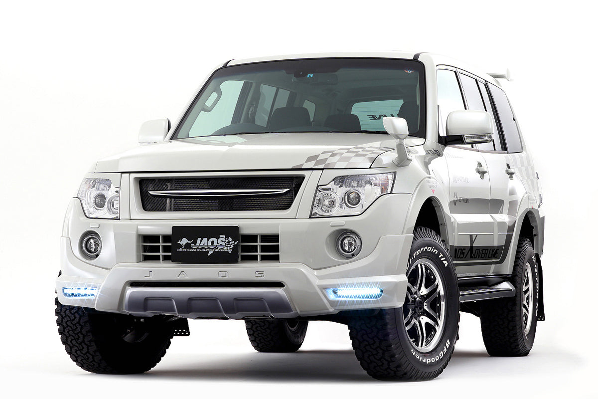 JAOS FRONT BUMPER GUARD WITH LED DAY LAMP FOR MITSUBISHI PAJERO V80 90 A016329