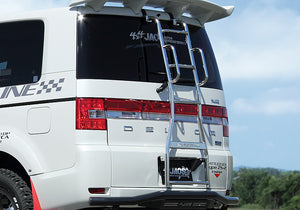 JAOS REAR RUDDER II WITH POLISHED HANDRAIL FOR MITSUBISHI DELICA D:5 B230304AZ