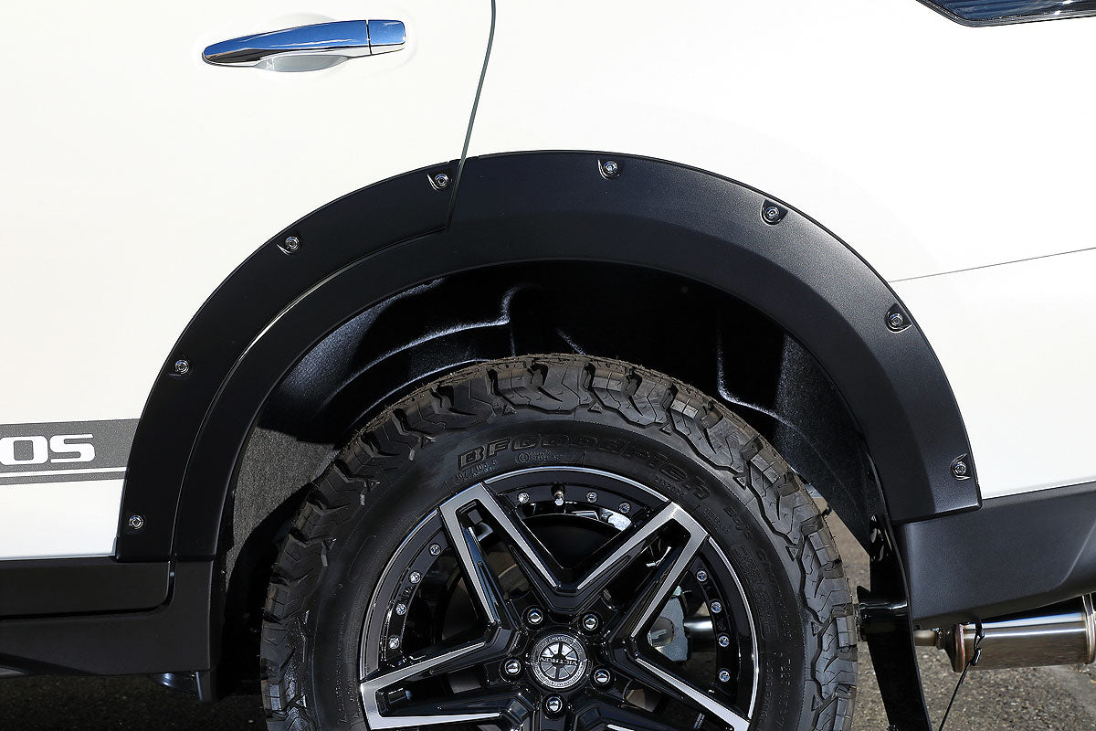 JAOS FENDER GARNISH TYPE-X FOR NISSAN X-TRAIL 32 B134445