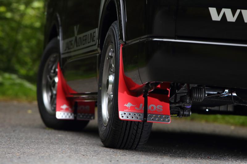 JAOS MUDGUARD III FRONT SET RED FOR TOYOTA HIACE 200 B621201F