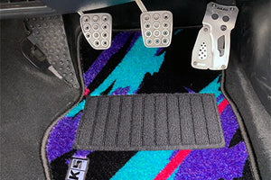 HKS 50TH FLOOR MATS FRONT SET OCP FOR NISSAN SKYLINE GT-R BNR34 53001-AN005