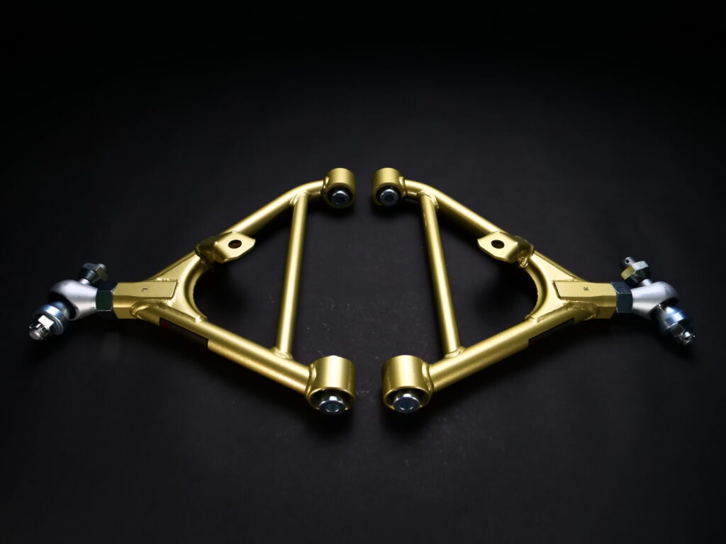 IKEYA FORMULA ADJUSTER REAR LOWER ARM FOR NISSAN LAUREL 2WD C35 IFAO16002